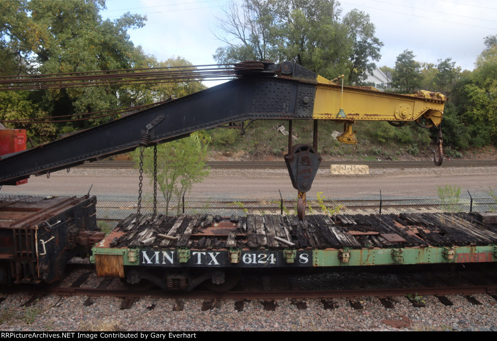 MNTX Boom Car #61248 - Minnesota Transportation Museum